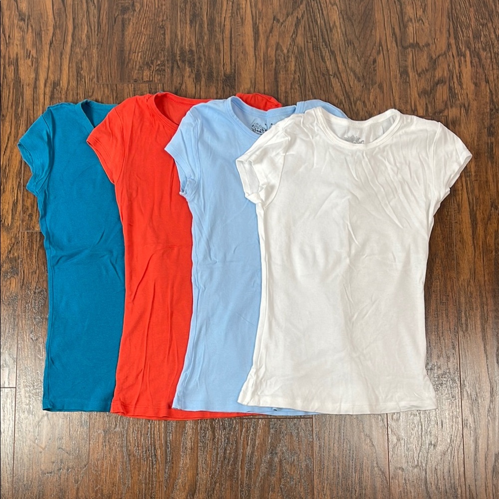 4 Pack Tees Lightweight Layering Stretch Fitted Short Sleeve T-Shirts Juniors S